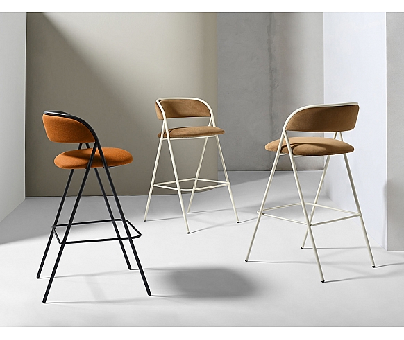 Arial 3331 bar stool